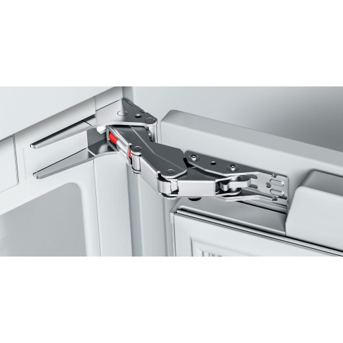 Встраиваемый двухкамерный холодильник Bosch KIN86HD20R